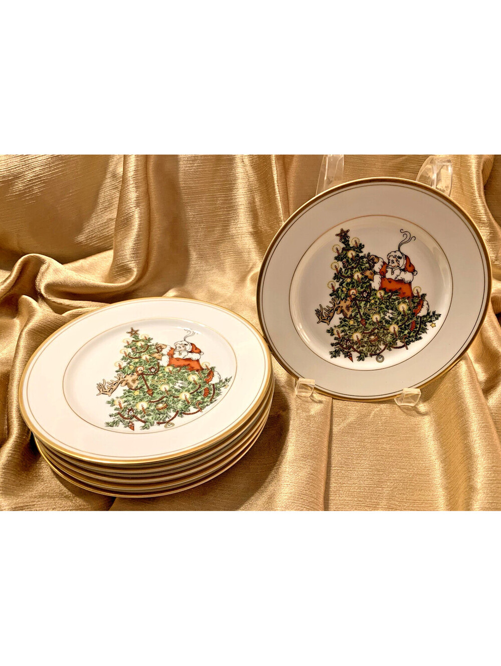Fitz & Floyd ST. Nicholas Christmas Salad Dessert Plates Set of 6